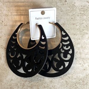 💥Hoop black wooden earrings